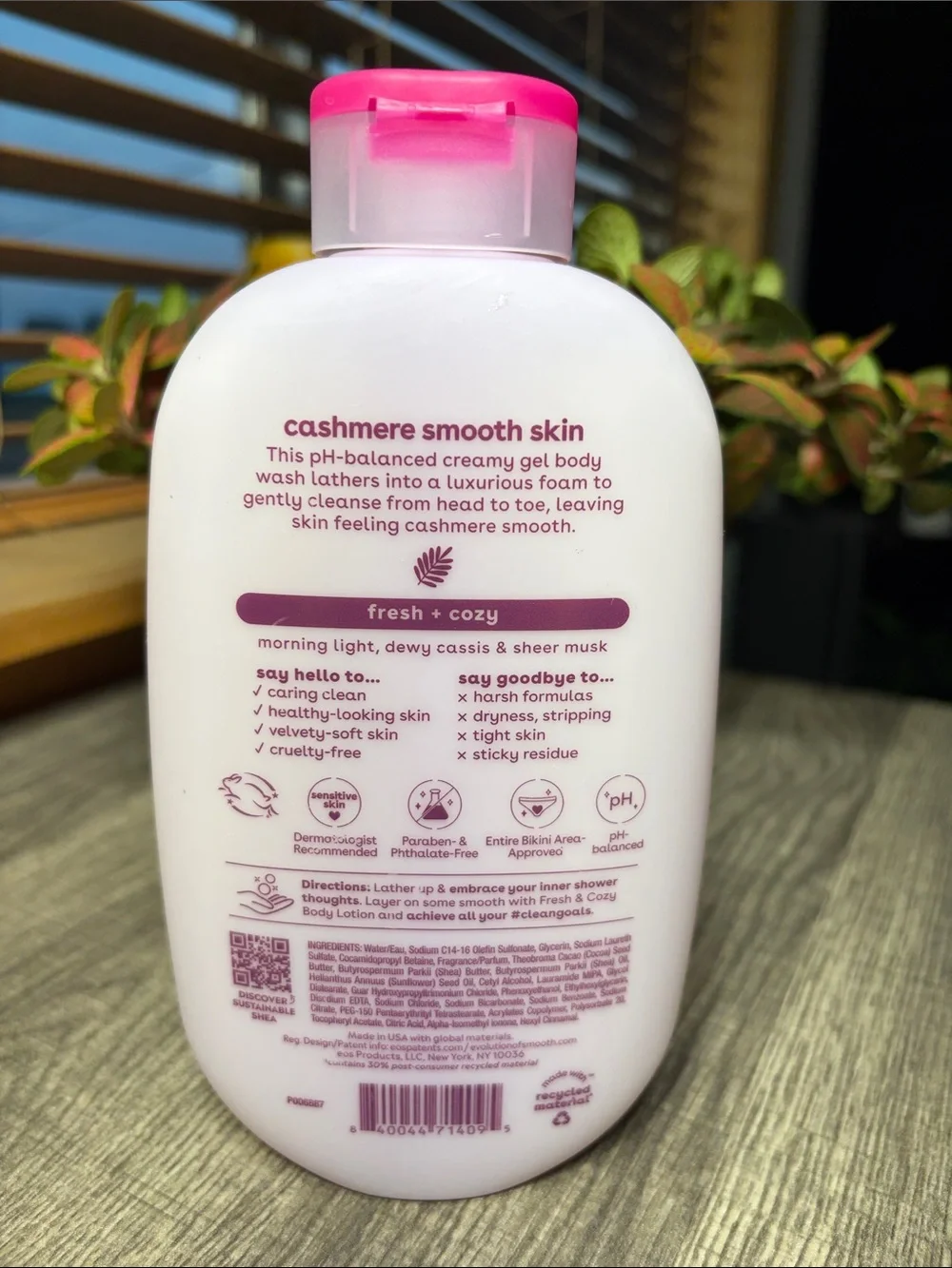 🍄5 for $35🍄 EOS Fresh & Cozy Cashmere Body Wash